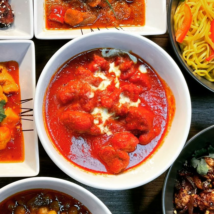 spicyshackuk's tweet photo. Chicken Tikka Masala๐๐พ๐
Chicken marinated with herbs and spices and prepared in an oven, then recooked in a specially spiced mild creamy curry sauce. Popularized by cooks from the Indian subcontinent living in Great Britain in the 1960.
#spicyshack #chickentikkamasala https://t.co/F4Dz3WZNFx