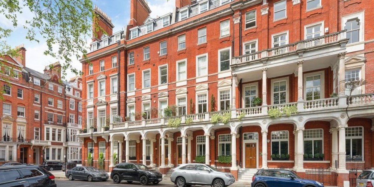 'Silicon Valley whizzkids' are taking the place of other 'international' buyers of London resi property, according to The Times...good-bye diamonds,suits, hello cargo pants &amp; trainers...bit.ly/3SxFqac <a href="/davidbyers26/">David Byers</a> <a href="/maseco_pw/">MASECO Private Wealth</a> <a href="/knightfrank/">Knight Frank</a>