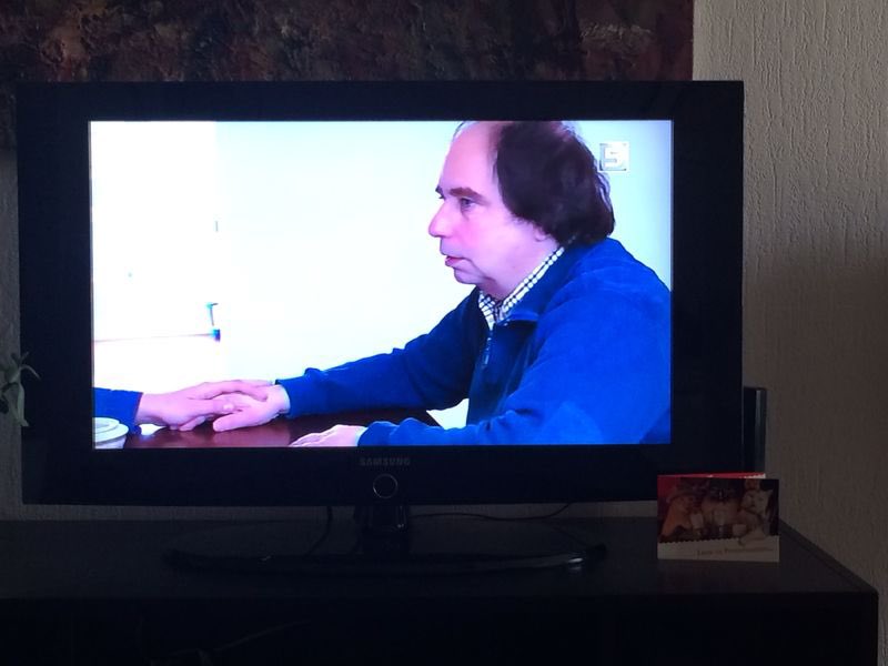 Jos_vanDongen's tweet photo. Toen ik op t-v was #achteR geslotendeuren #RTl5 #bekent #TBT trow back TEUSDAY 😝 https://t.co/hzP0QGSRsI