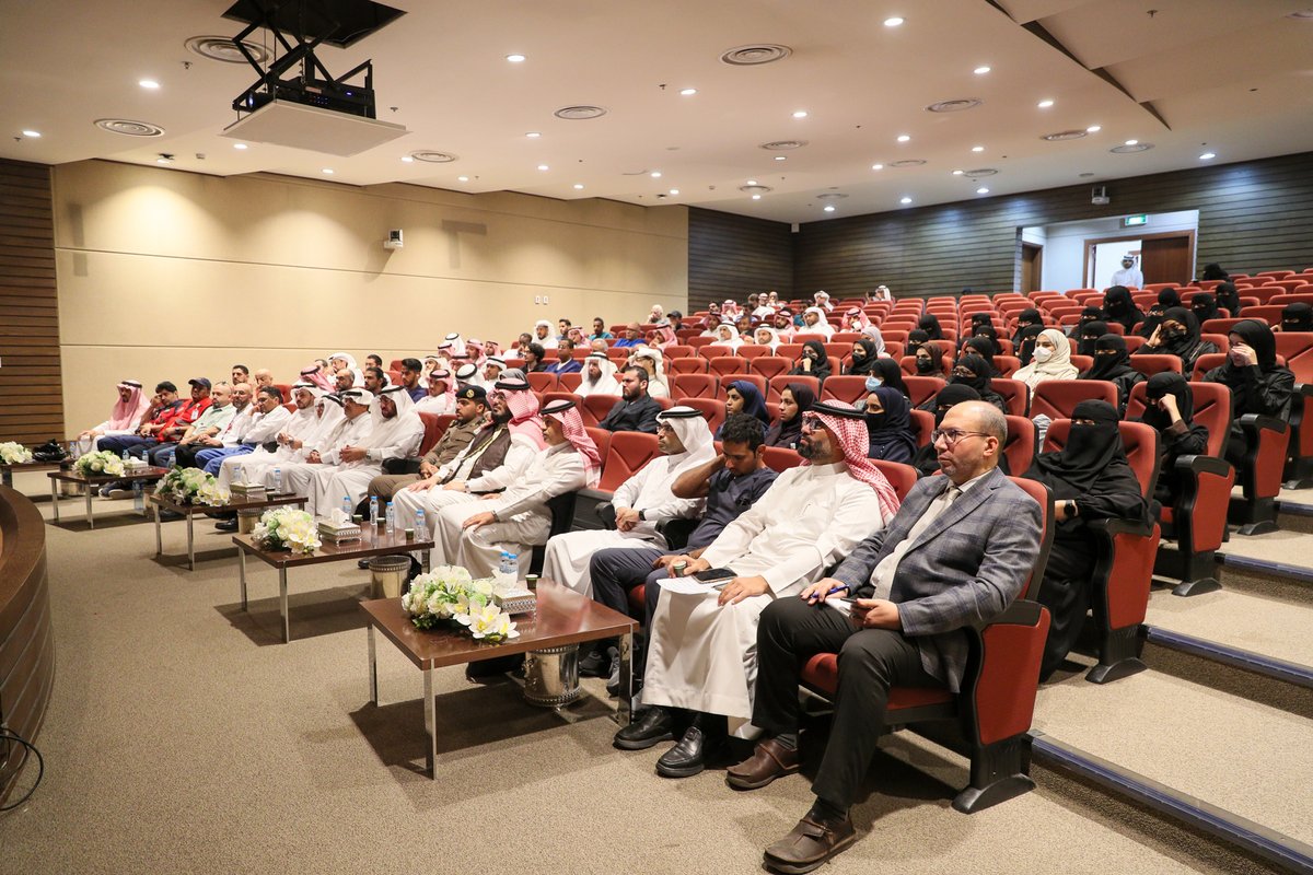 taibahu's tweet photo. برعاية معالي رئيس #جامعة_طيبة د.عبدالعزيز السراني
انطلقت ورشة العمل الثانية لمبادرة كلية الطب بالجامعة تحت شعار " #المدينة_المنورة قلبًا آمنًا " بحضور ممثلي القطاعات الصحية والتي هدفت إلى توحيد جهود مختلف الجهات ومشاركة تجاربهم في مجال الإنعاش القلبي الرئوي بـ #المدينة_المنورة https://t.co/Mr7Yts9EFz