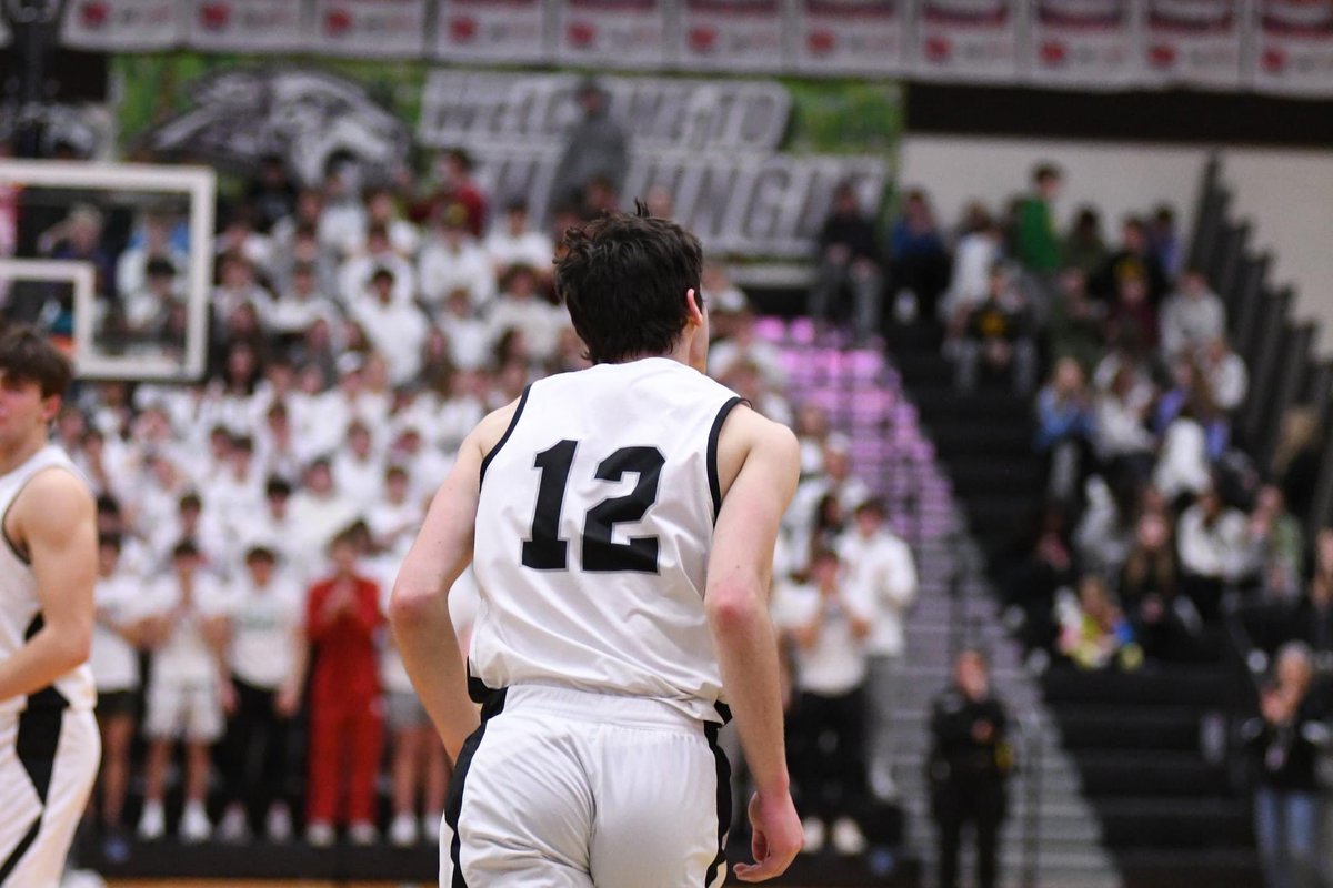 ACHSboyshoops's tweet photo. JAGUAR NATION!! You guys were HUGE last Friday! We need your help again tonight just 50 minutes NE in Marshalltown!! Fill the Roundhouse and help our team punch their ticket to state!!! https://t.co/9FV17kzk46