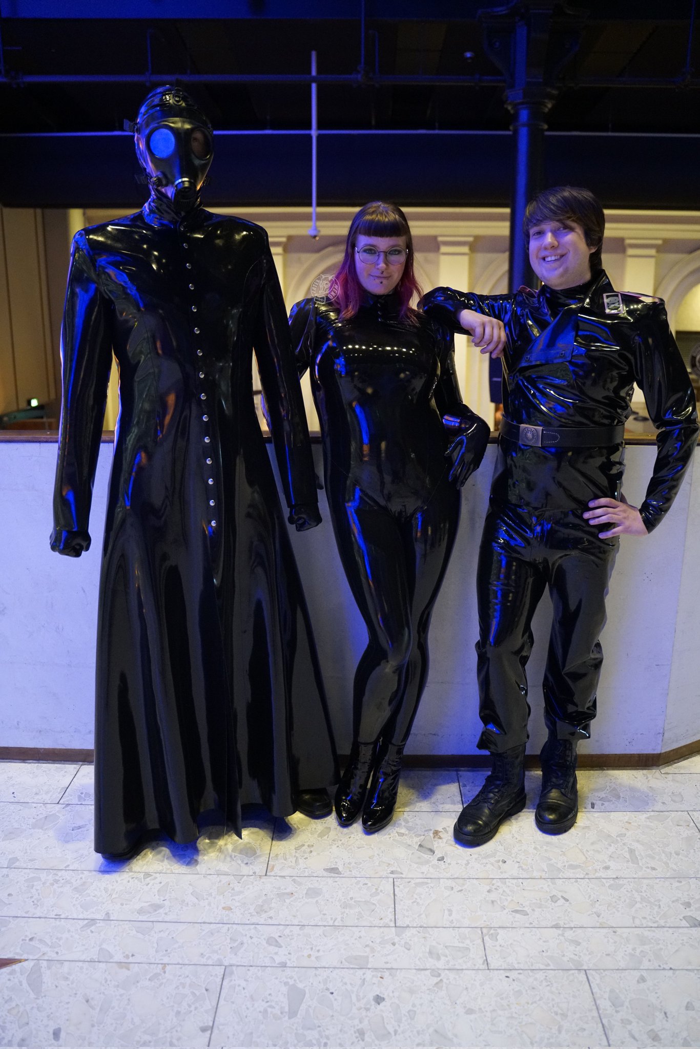 Latex_Neko on Twitter "Went out to eat dinner at a restaurant in Oslo, with amazing friends
