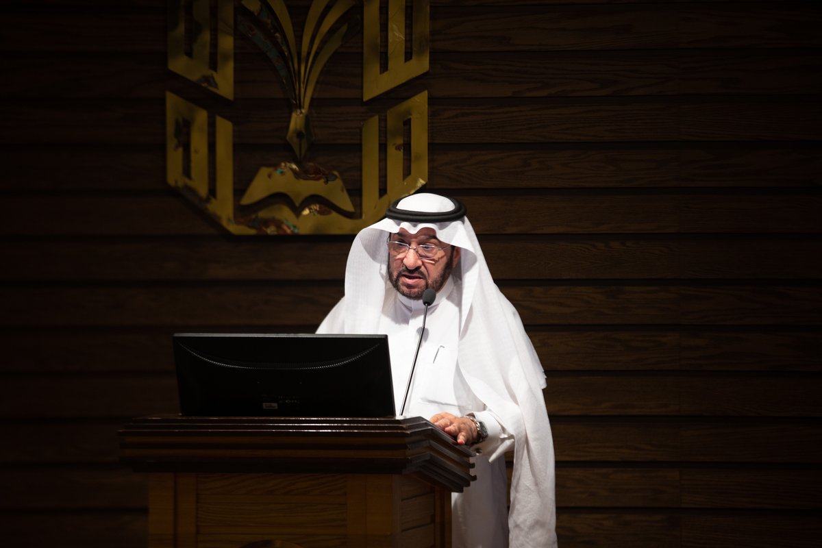 taibahu's tweet photo. معالي رئيس #جامعة_طيبة د.عبدالعزيز السراني:تحرص الجامعة على أن تقوم بتحقيق مستهدفات رؤية المملكة ٢٠٣٠م والتي تجعل المجتمع يشارك في العملية التفاعلية بين القطاعات لخدمة #المدينة_المنورة وزوارها من خلال تبني فكرة المبادرة التي تطمح لتحقيق أرقام واعدة وملهمة لأعداد المتدربين. https://t.co/y2Q9KleHWG
