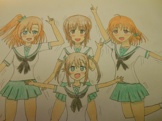 #アナログ絵で魅せてみよ 2020年春～ステイホームのキッカケによりアナログの絵描き開始しましたー。ウチは絵心の無さにネック(?)ですが、試行錯誤しつつ精進致しますー。 