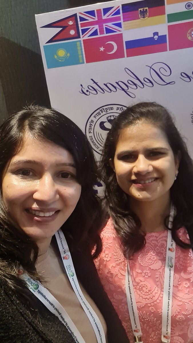 Catching up with this amazing girl  after a decade who's now an ace neuropediatric radiologist at Canada. @Ann016p @isnr_in #kemdiaries #batchmates #nostalgic #neurorads #ISNR2023