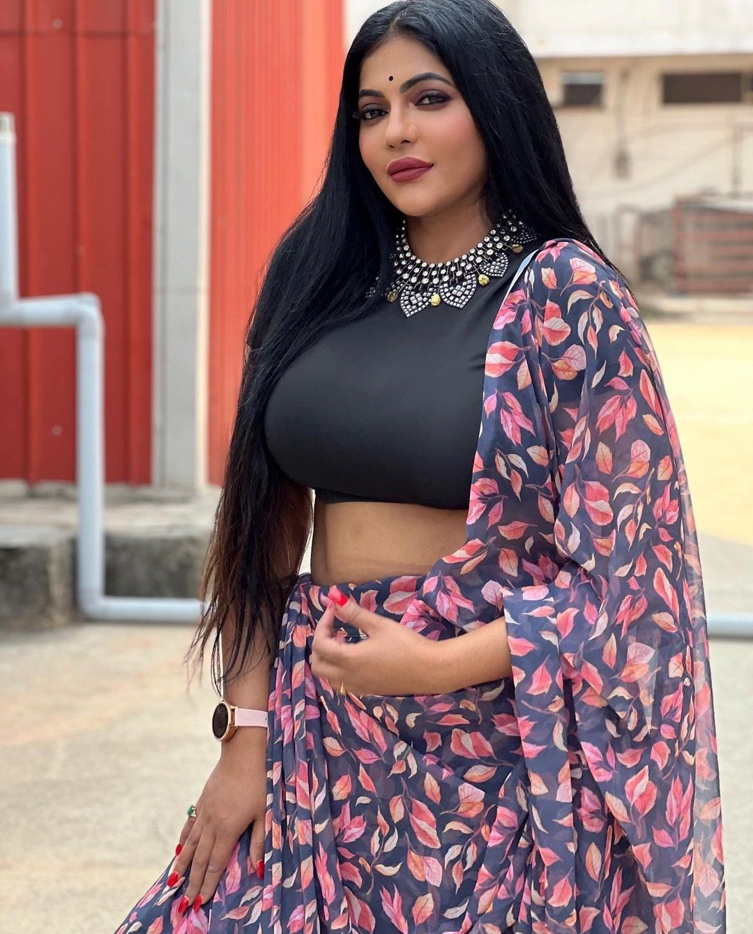 FqDxxcdacAAxeBu?format=jpg&name=large