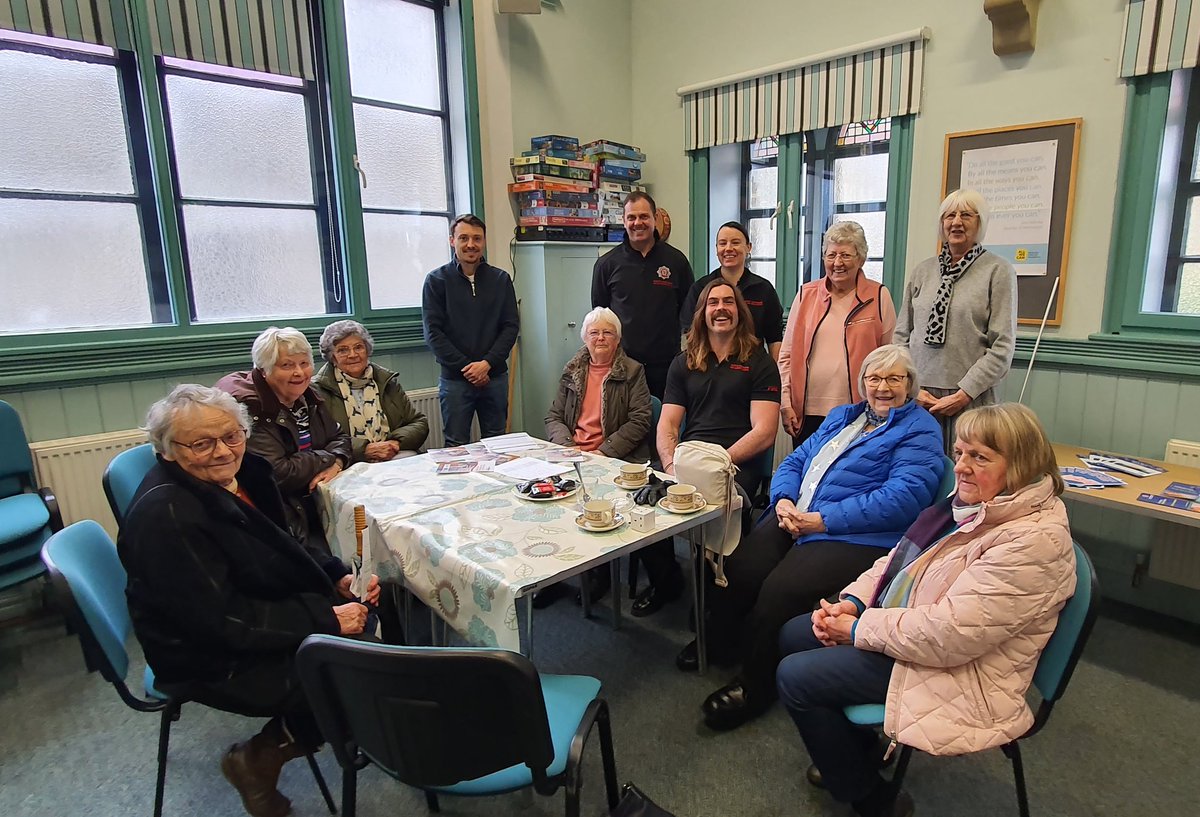 Harrogate_NYFRS's tweet image. It was great to meet some of the local community at Pateley Bridge Methodist Church this morning at one of their coffee mornings. We discussed #FireSafety #ChimneySafety and #SaferHeating