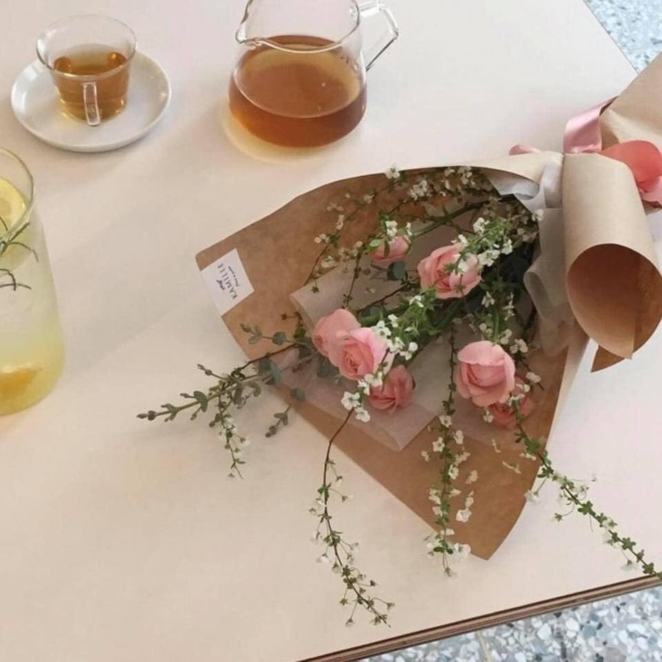 prettiestavenue's tweet photo. lovely flowers https://t.co/jwdHlZFq4H