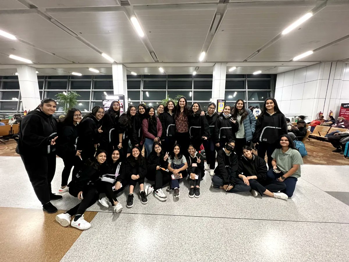 GlobalCert2's tweet photo. Here are some captures from our winter session of CIP!  #fyp #singapore #cip #program #career #entrepreneurs #tweetoftheday #trending #postoftheday #post #hr #humanresources #architecture #engineering #medical #graphics #ai #design #digital #travel #traveling https://t.co/HWsRukpuf1