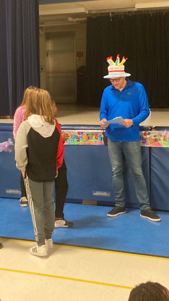 GoodShepherd135's tweet image. Happy Birthday Mr. Bradica! Thanks for all you do for our school and our awesome students! #GSCourtice #BeCommunity