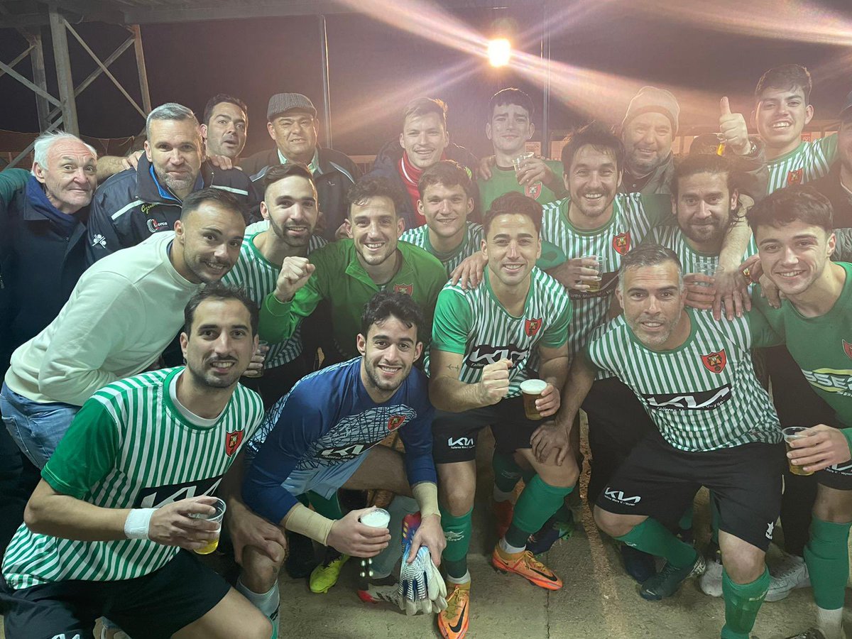 Había que hacerlo y se hizo.
Somos de Primera Andaluza!!!!

#somoslaolimpica💚🤍
