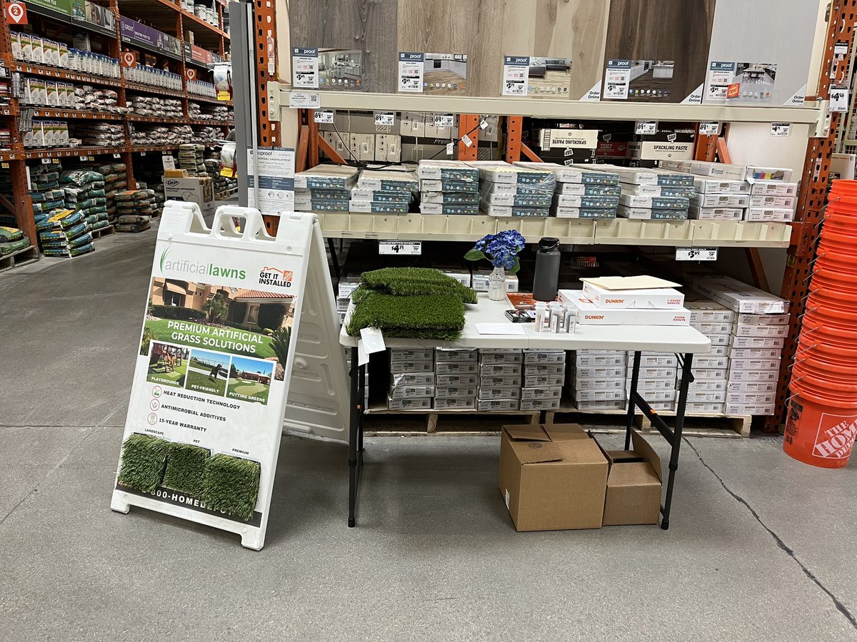 HD 3303 in Vegas today!!
Come learn about the artificial grass program !!
