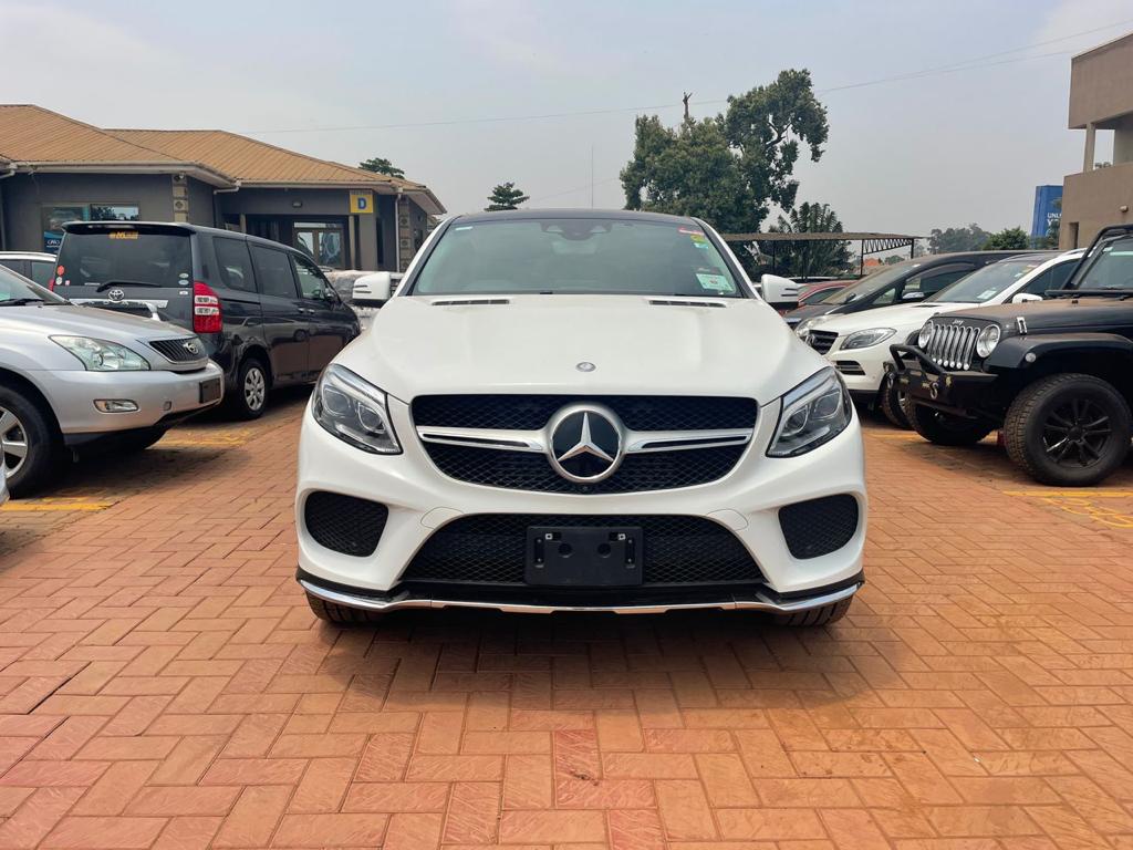 ZekeCarsUg's tweet photo. MERCEDES BENZ GLE COUPE
YEAR: 2017
COLOR: PEARL WHITE
Engine: 3.0L Diesel
✅ PRICE: 400M
_Available In Stock_ CALL: 0781460134/0707688071
#zekecarsug #uganda #mercedesbenz #GLEClass https://t.co/z3x9M7gRJY