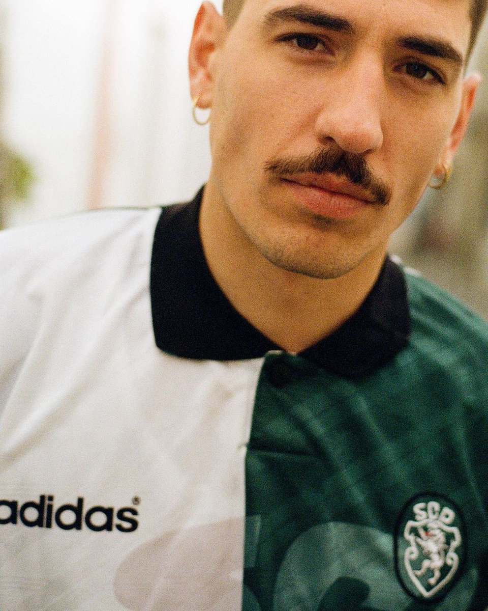 Bellerín x Retro Sporting 🎞

📷: maxgalys/IG