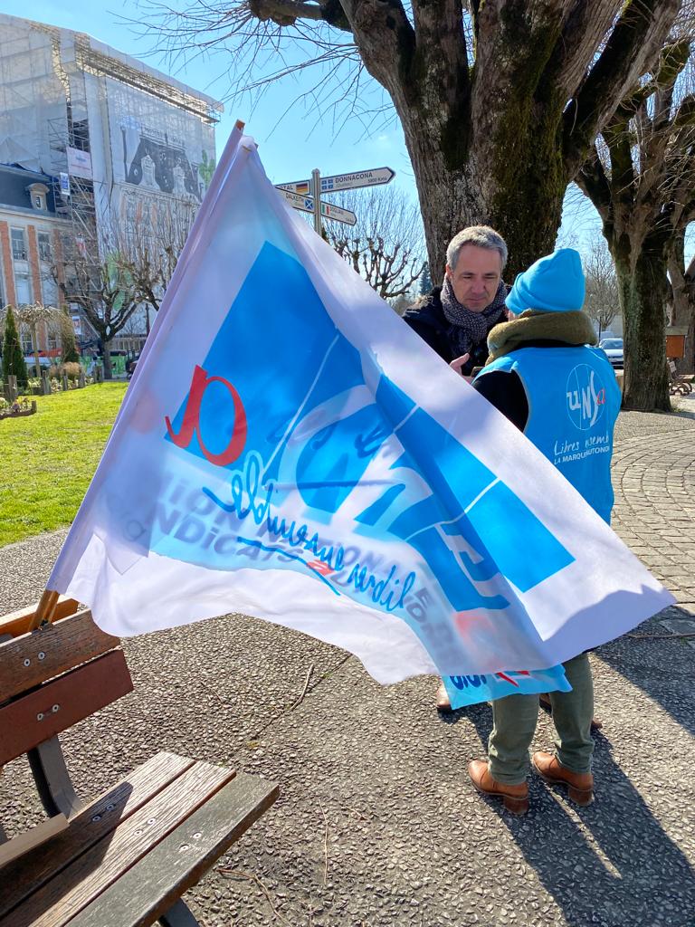 SeUnsa16's tweet image. [VisitePresidentielle] #28fevrier #jarnac @Jean_Lartaut
Audience #UNSA :
➡️#reformedesretraites 
➡️#pacteenseignant
➡️#Sante
👇👇👇
youtu.be/tdnRxffrXic

#ministredelasanté 
#ministreeducationnationale
#PresidentMacron
#unsavotreallieeduquotidien