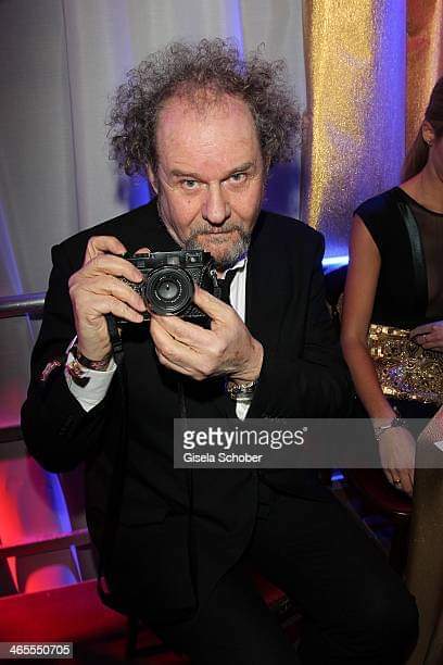 barbaravitali2's tweet image. Happy Birthday to #MikeFiggis February 28,1948 #MrJones #TimeCode #LeavingLasVegas Director
