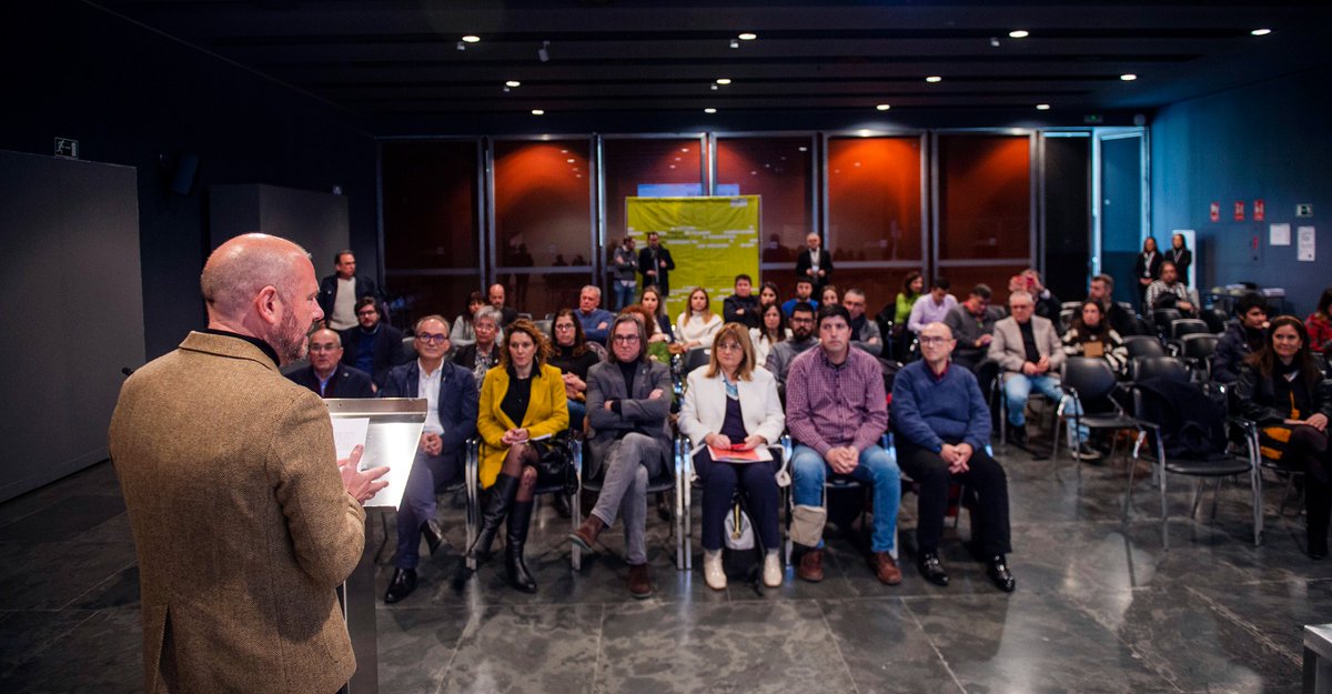 GO_DIVAL's tweet photo. Les II Jornades de Bones Pràctiques en matèria de Transparència i Participació, han sigut un gran fòrum de trobada d'Ajuntaments amb projectes de diversos àmbits en el qual s'ha reconegut el bon fer de tots ells. https://t.co/1w7QbYR2RD
