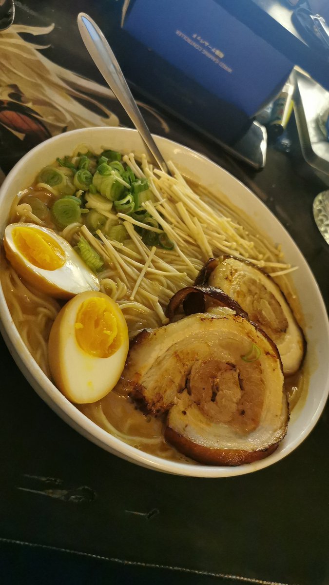 TheMadTeeJay's tweet photo. @therealweissman my room mate and I just spent 12 hours following your ramen guide.. 👌🍜 Thoughts? #homemaderamen #ramen #cookingmore https://t.co/GtvoJS52Zy