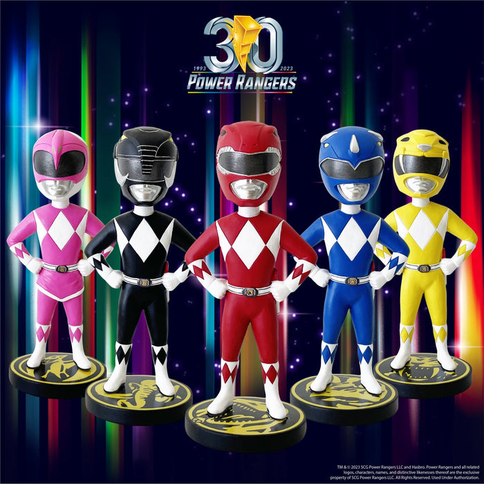 Icon Heroes is celebrating 20 years of #PowerRangers with this boxed set of the core 5 #MightyMorphinPowerRangers!

Each hand-painted polystone bobblehead stands approximately 8" tall on their respective power coin themed base!

Preorder 👉 buff.ly/3Y3UVHT