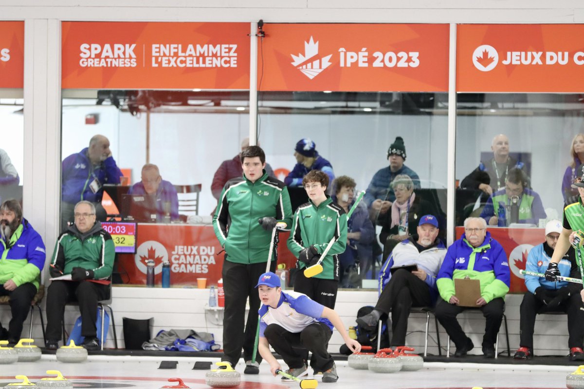 summersidePEI's tweet image. 🥌 Some AWESOME curling taking place at the Silver Fox Entertainment Complex in Summerside, featuring our very own @Team_PEI! 🙌

#Summerside | @2023CanadaGames