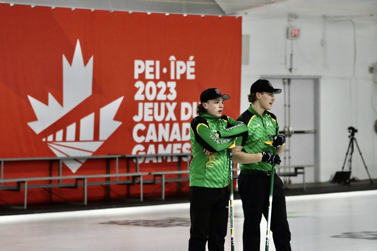 summersidePEI's tweet image. 🥌 Some AWESOME curling taking place at the Silver Fox Entertainment Complex in Summerside, featuring our very own @Team_PEI! 🙌

#Summerside | @2023CanadaGames
