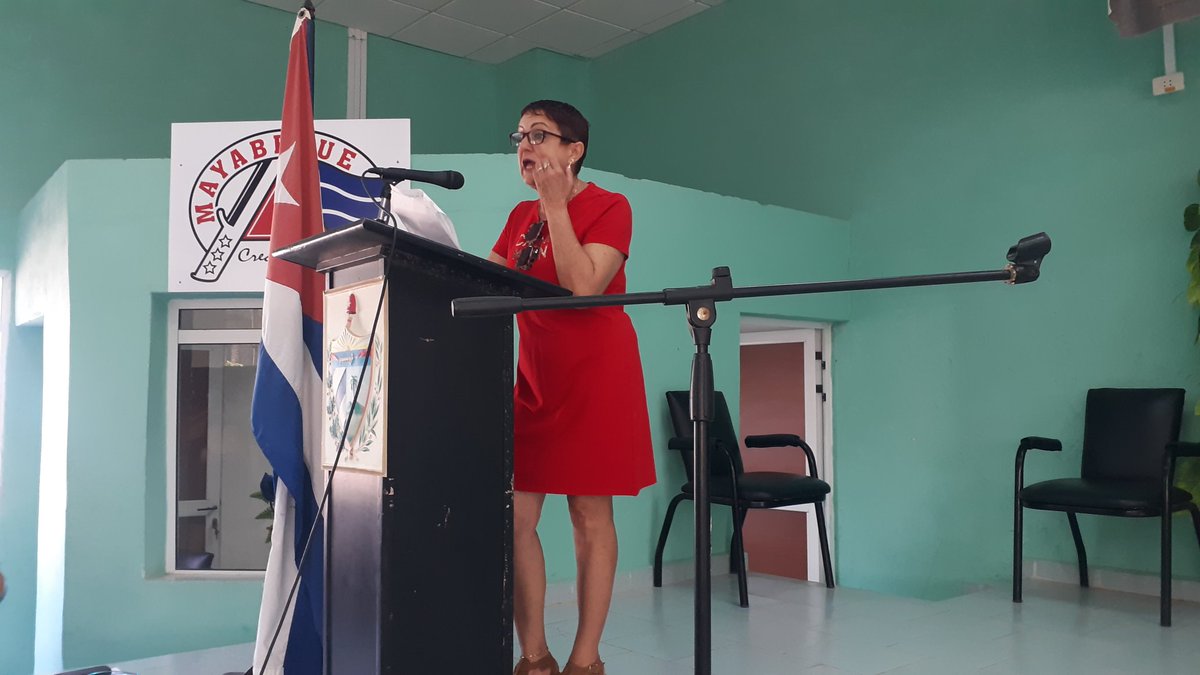 GuzmanCool6's tweet photo. Visitan las Diputadas a la @AsambleaCuba el Octavo evento de Desarrollo Local "Gerontovida" organizado por la Cátedra del Adulto Mayor en #SantaCruzdelNorte #MejorEsPosible #Mayabeque @miriambsarroca https://t.co/zS9DyHFPDG