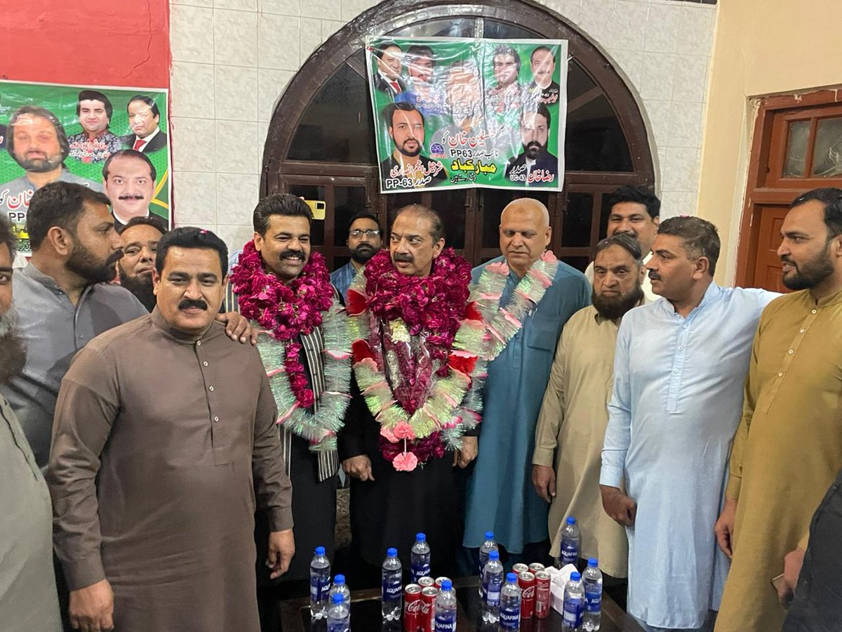 shabi76's tweet photo. محترمہ مریم نوازشریف کی گوجرانوالہ آمد کے سلسلے میں
یونین کونسل 43
مین باراز, اندرون کھیالی دروازہ گلی وزیر خاں بھٹی ، صرافہ بازار
کا وزٹ اور کارنر میٹنگز کا انعقاد کیا گیا
#pp63 @MaryamNSharif
ایڈمن https://t.co/WWzg7dt3jN