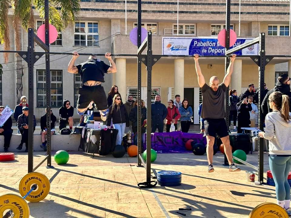 aytomotril's tweet photo. ⚽🥋 #Motril celebra el Día del Deporte con un éxito rotundo de participación. https://t.co/x9wpOKJwYB