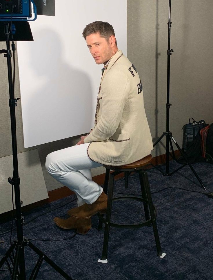 sdwinchs's tweet photo. #JensenWeek #GrumpyJensen https://t.co/15fcVAKi5a