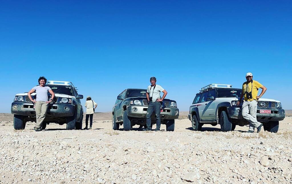 OMAN 2023

Landen lijken soms wat op elkaar. Zeker in europa. In het midden oosten is alles anders. De temperatuur, de kracht van de zon, de infrastructuur, de wegen of het ontbreken daarvan. Het tempo, de vriendelijkheid van de mensen. De kleding en de … instagr.am/p/CpNa2PDIplQ/