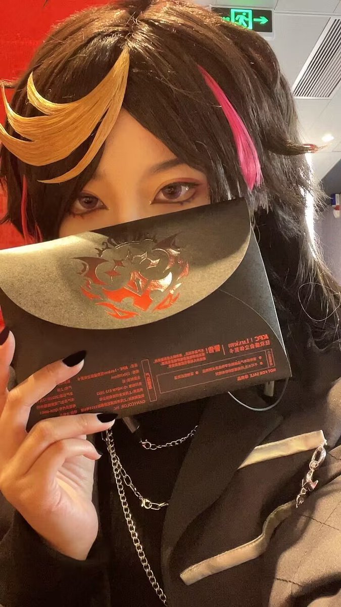 45k_ba's tweet photo. #LuxiemKFC
#YaminoArt #cosplay https://t.co/M9IySikmOS