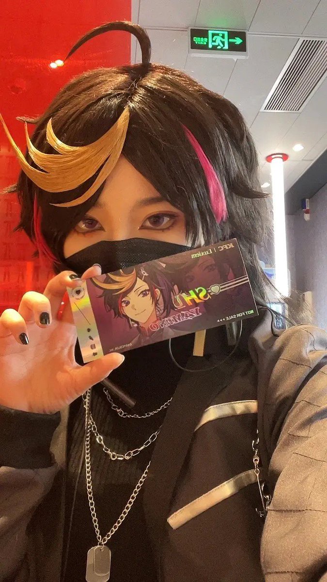 45k_ba's tweet photo. #LuxiemKFC
#YaminoArt #cosplay https://t.co/M9IySikmOS