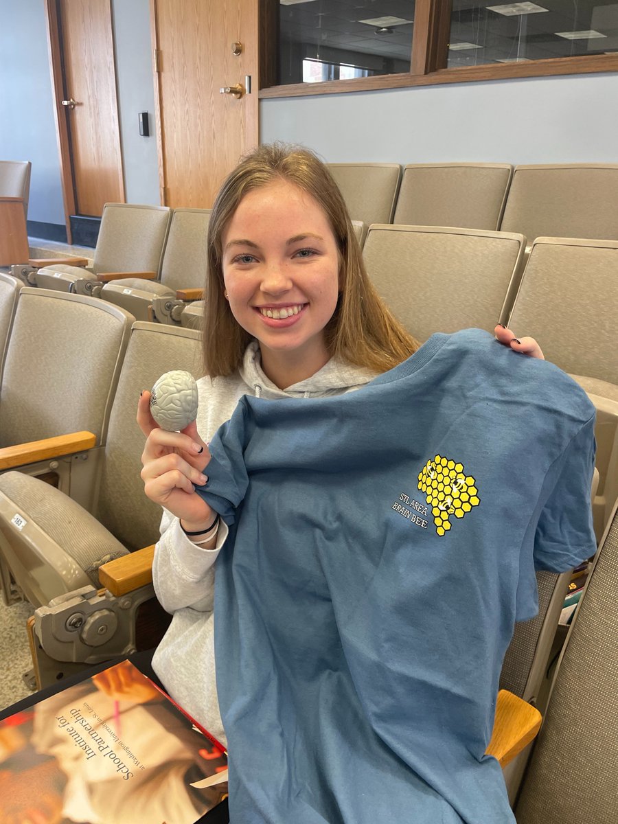 StJoeAngels's tweet photo. Congrats to Abby M. ' 25! Over the weekend, she participated in the St. Louis Area Brain Bee (#SLABB) at Washington University and placed 8th out of 100 contestants. The Brain Bee is a neuroscience competition for high school students in grades 9-12.
#NotIButWe #BrainBee @WUSTL https://t.co/dvPUBecDU2