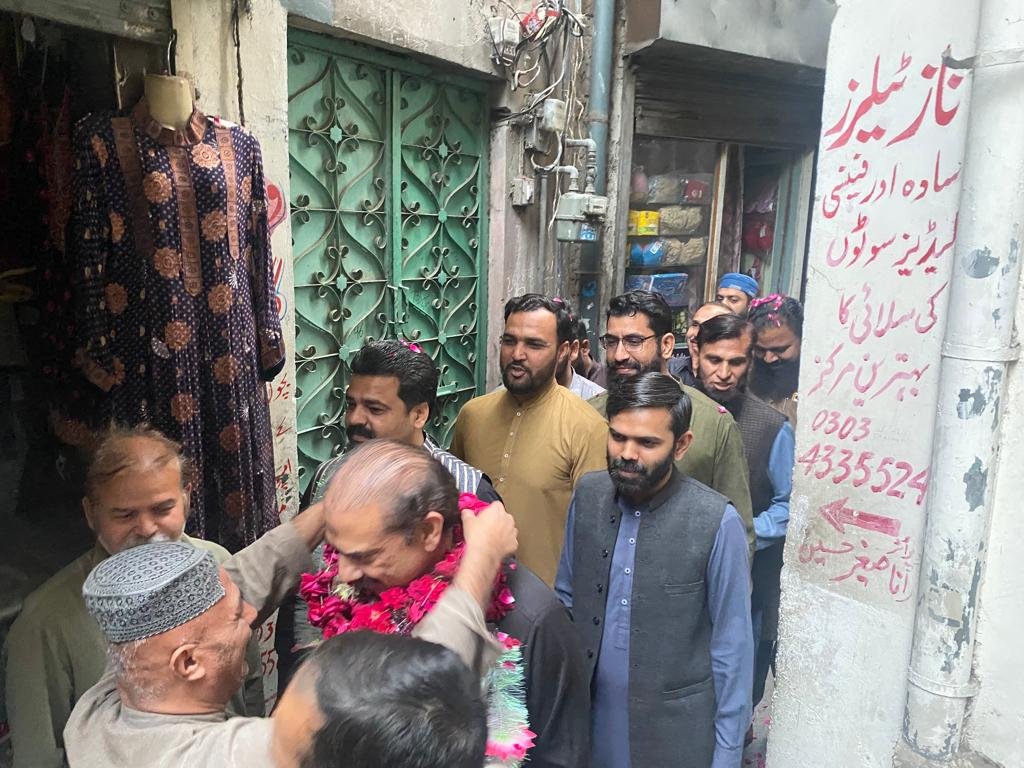 shabi76's tweet photo. محترمہ مریم نوازشریف کی گوجرانوالہ آمد کے سلسلے میں
یونین کونسل 43
مین باراز, اندرون کھیالی دروازہ گلی وزیر خاں بھٹی ، صرافہ بازار
کا وزٹ اور کارنر میٹنگز کا انعقاد کیا گیا
#pp63 @MaryamNSharif
ایڈمن https://t.co/WWzg7dt3jN
