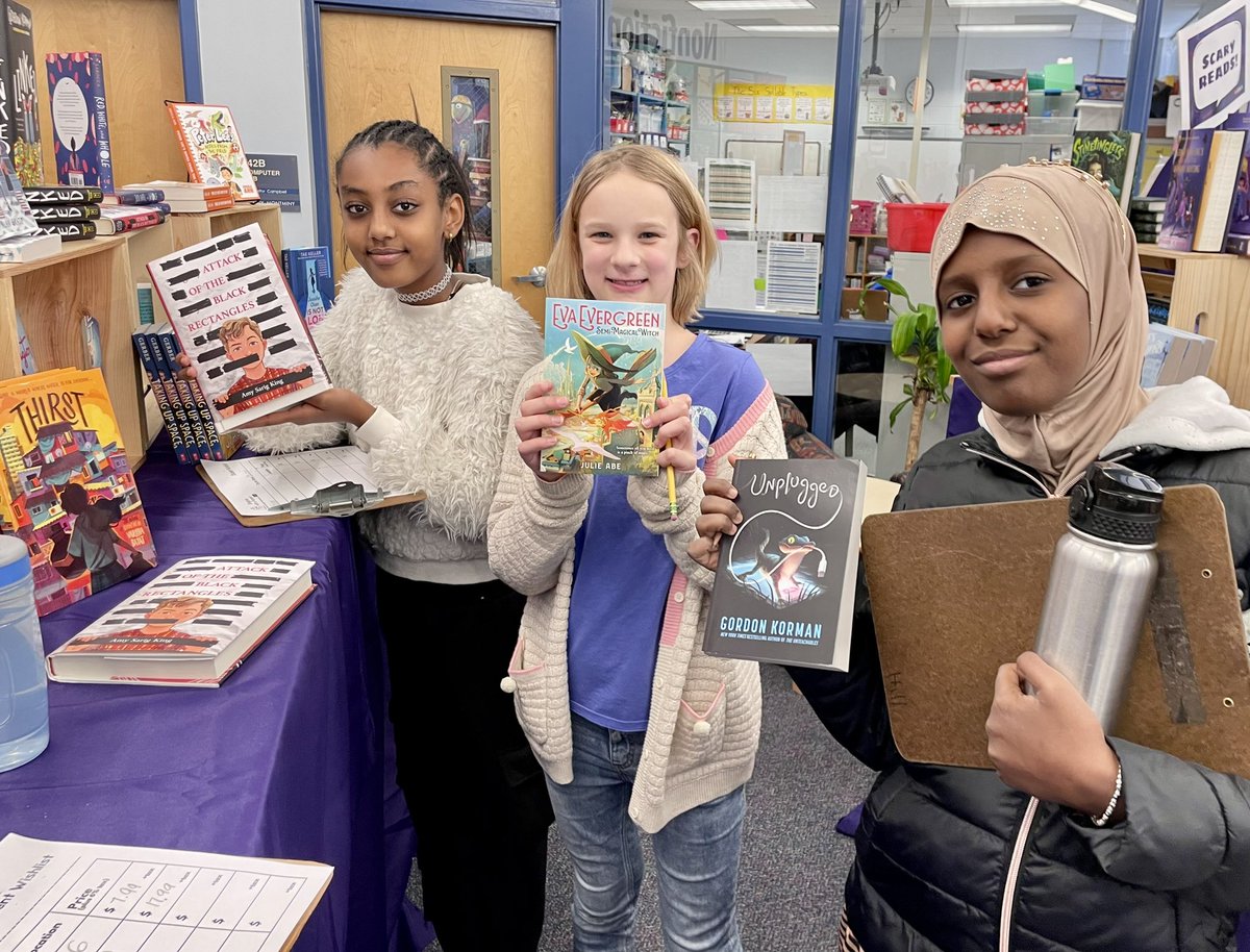 Campbell’s Book Fair is open this week for anyone interested in buying books! Students got a chance to explore and make wishlists. <a href="/CampbellAPS/">Maureen Nesselrode</a> <a href="/bibliobunny/">Beth Decker</a>
