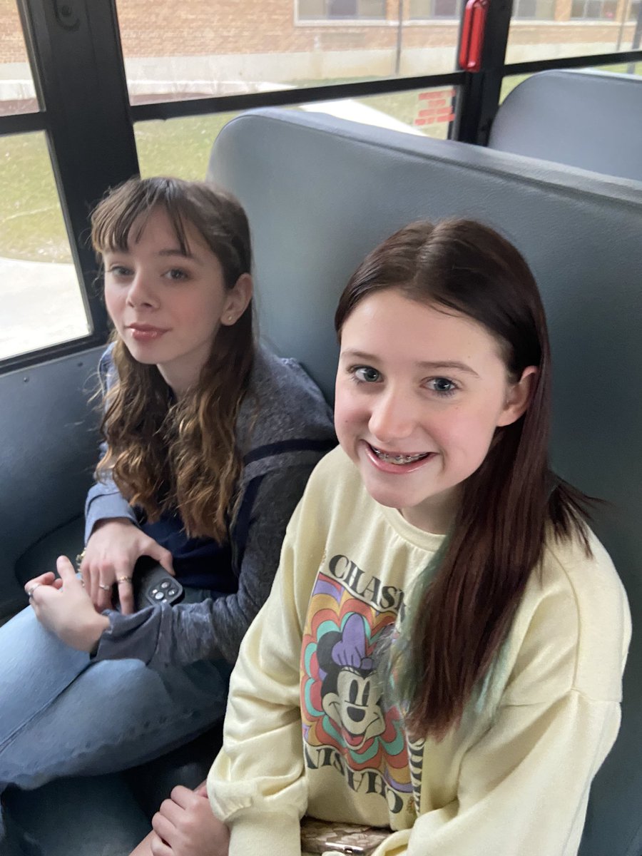 Rebecca Swander tweet media