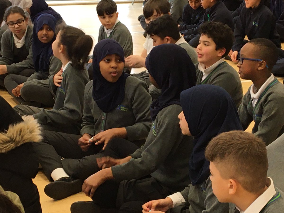 We kick started our week with an assembly all about the UK Parliament. We enjoyed discussing key questions with our partners and learning fun and fascinating. One of our favourite facts: You can’t wear a suit of armour #learning #education #edutwitter #democracy <a href="/UKParliament/">UK Parliament</a>