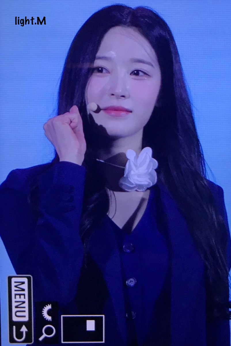 230228 프리뷰🖤
#CLASSy #클라씨 #MyungHyungSeo #명형서