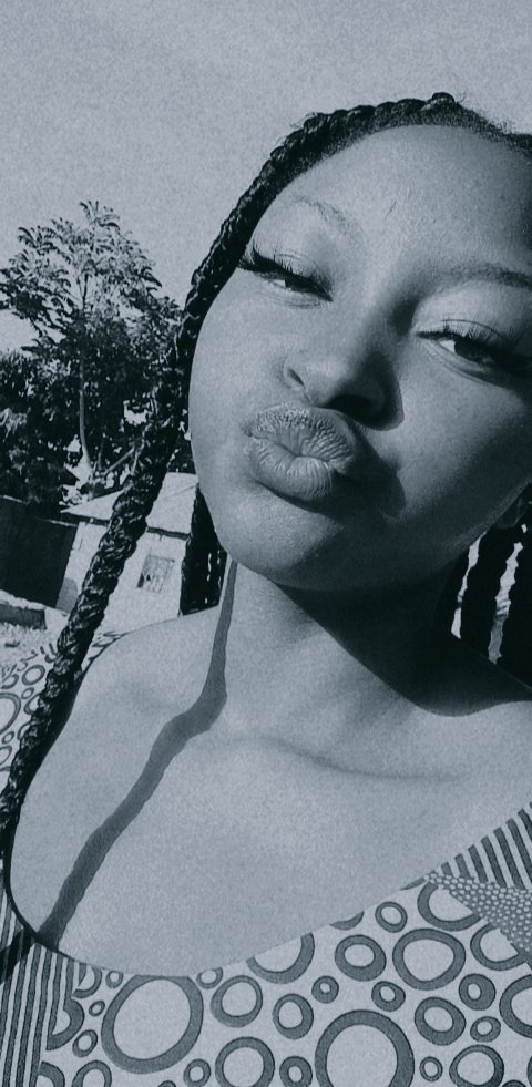 thatchoir_girl's tweet photo. I forgot to add that I live in Jos, Plateau State 🌚😂😂...... Anyway,I've Sha re-introduced myself 🌚🌚🥰👩‍🦯👩‍🦯 https://t.co/2SZJBC7UoY