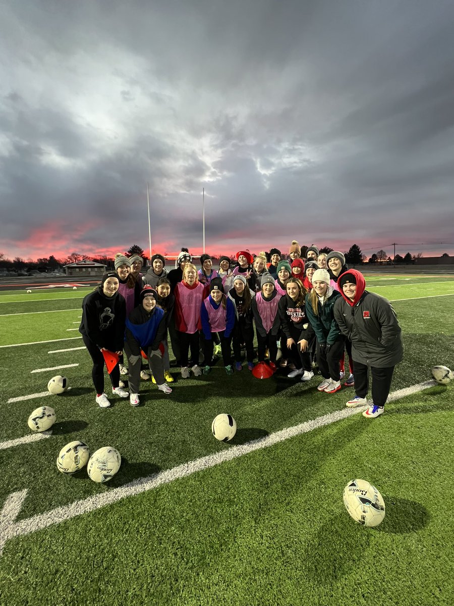 ⚽️This morning was magical! Day 2 early morning in the cold!⚽️