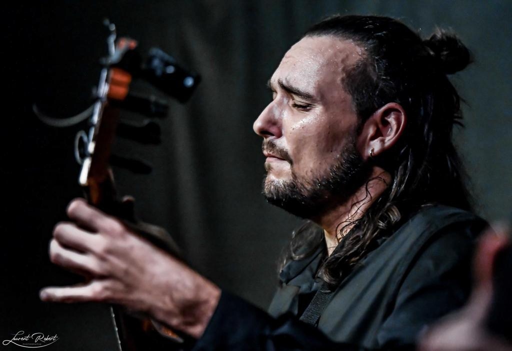 QairoMusica's tweet photo. Nuestro Manuel. Que arte!
#qairo #music #worldmusic #globalmusic #flamenco #flamencodance #dance #baile #baileflamenco #bailaora #cante #cantaor #canteflamenco #turkishmusic #oud #clarinet #guitarra #guitar #flamencoguitar #tour #fusion #dancer https://t.co/K0BX29LOKo