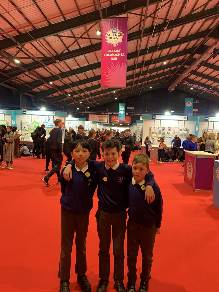 HCDundrum's tweet image. We had a fantastic time at the @esbscienceblast today. Rang a 4 have been working extremely hard on their project for the last few weeks and it was great to get the chance to finally present it today in the RDS! 
#ESBScienceBlast
