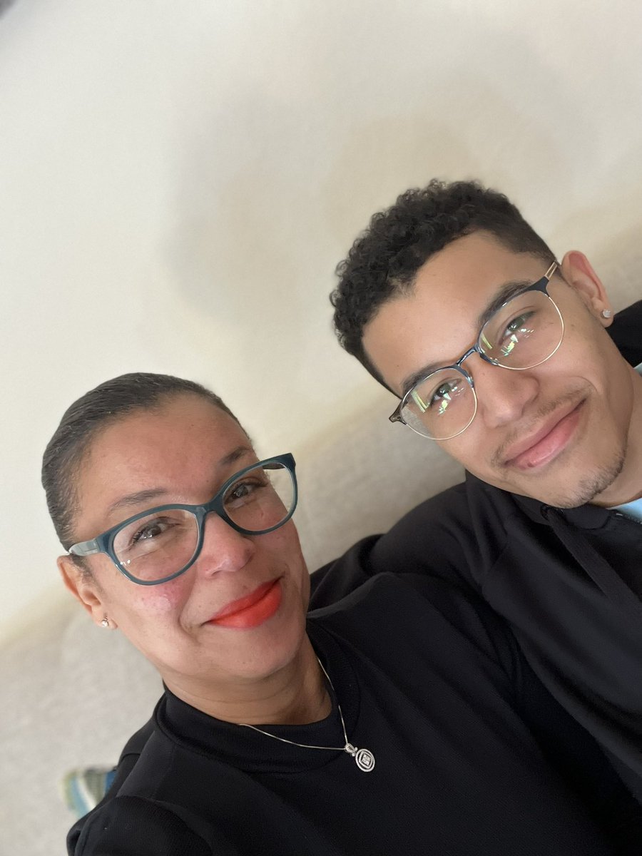 jaison_taylor's tweet photo. Just wanted to shout-out my Hero on her 51st Birthday!! You are the most amazing, independent, beautiful woman in this world! I love you Mom!! Hope you enjoy your day!! @gigetcjohnson https://t.co/XWVUMaxT1B