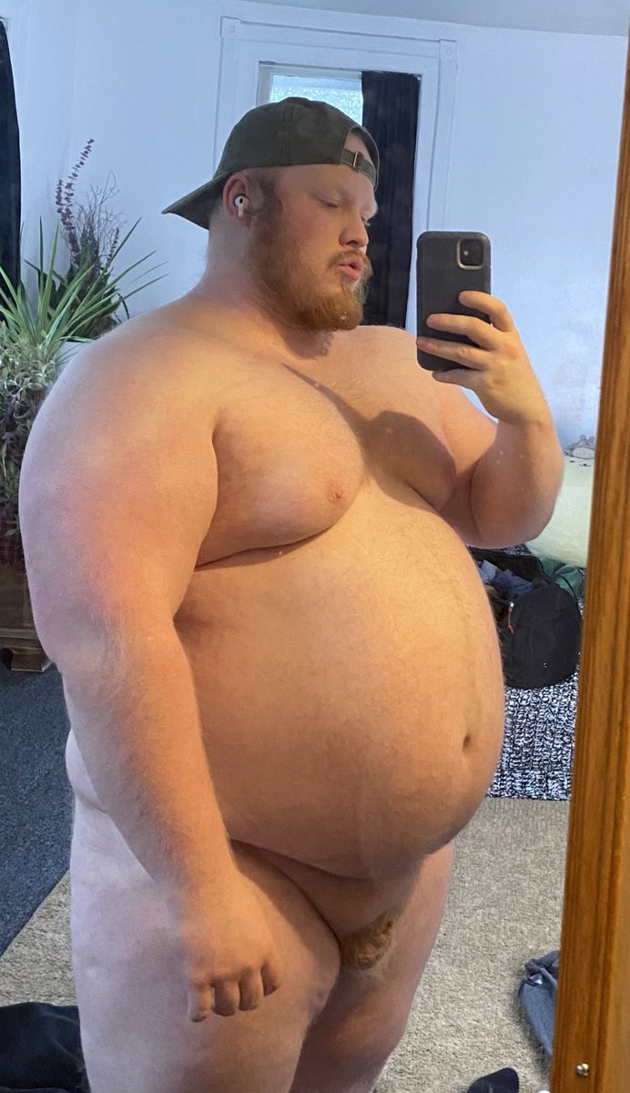 #tummytuesday more hot content here onlyfans.com/roaminghog 😈🐷