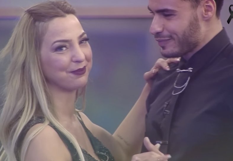 Yurtdışı pasaportu için gözümün dönme seviyesi