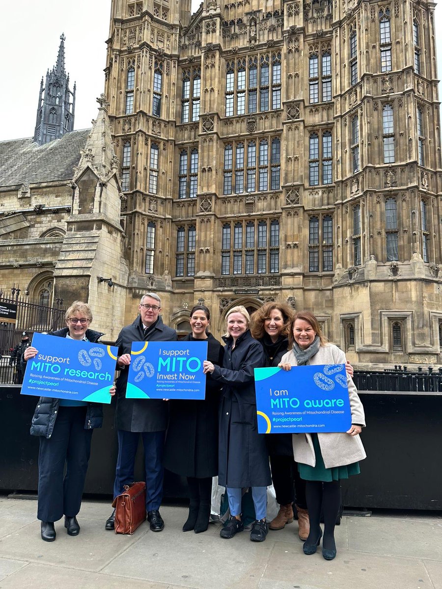 MitoResearch's tweet photo. The WCMR team from @UniofNewcastle &amp; @NewcastleHosps have arrived @UKParliament to raise awareness of #mito &amp; the importance of #mitoresearch on #RareDiseaseDay2023 💚Together we are stronger 

@GeneticAll_UK @rarediseaseuk @PolicyNCL @RareDiseasesEU @rarediseaseday https://t.co/Jnf5ZOTPR4