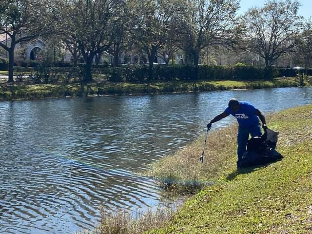 RitaForFlorida's tweet photo. A few weeks back, #TeamRita hosted a neighborhood clean-up! We look forward to hosting more events to involve the community! https://t.co/jPuy6eBKvv