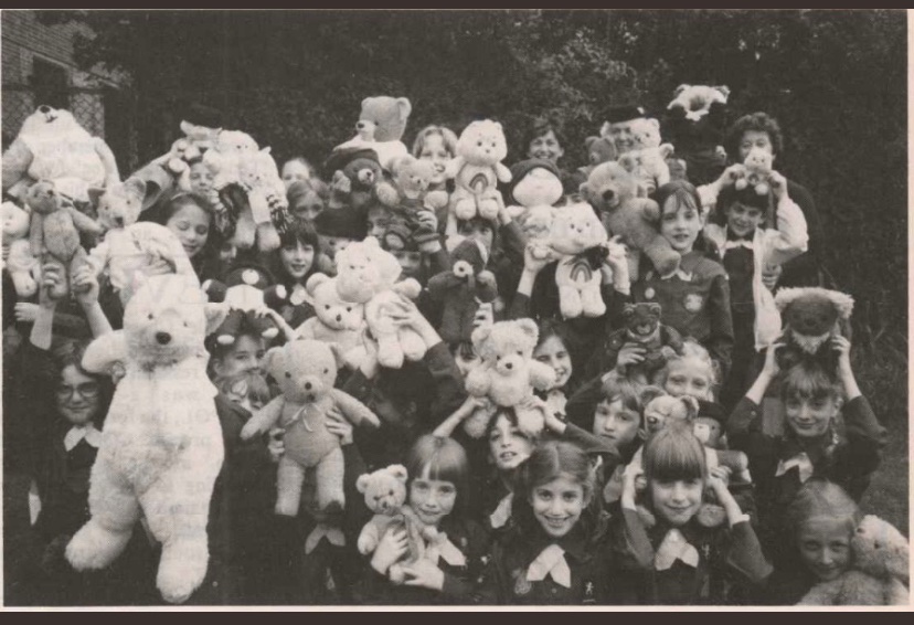 What was the prize given at the Teddy Bears' Picnic in Autumn 1985? A) A Toy Bear named Winnie B) A Pot of Honey C) Marmalade Sandwiches To find out, check out our website hgsheritage.org.uk