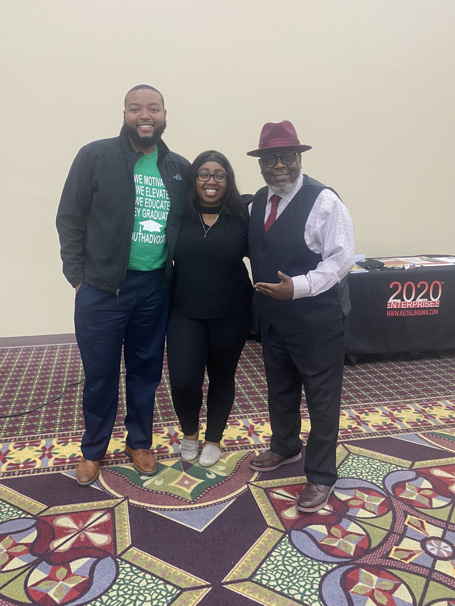 KeithLBrown1911's tweet photo. Day two with @OconeeFallLine, Dublin Campus, as we prepare to inspire at the #blackhistorymonthprogram. I love engaging before, during & after. @promotingyou @aaespeakers.
#MrImPossible #speaker #aaespeakers #theipyagency #keithlbrown #oftc #blackhistory #technicalcollegesmatter https://t.co/yI2Oec0qL1