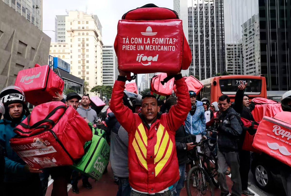 3/Our guests Paolo Borghi, Fikile Masikane, Kaveri Medappa, Rebecca Prentice, and Edward Webster discuss how workers themselves perceive their work for these platforms and how apps organise the labour process 

open.spotify.com/episode/3qKUy3…